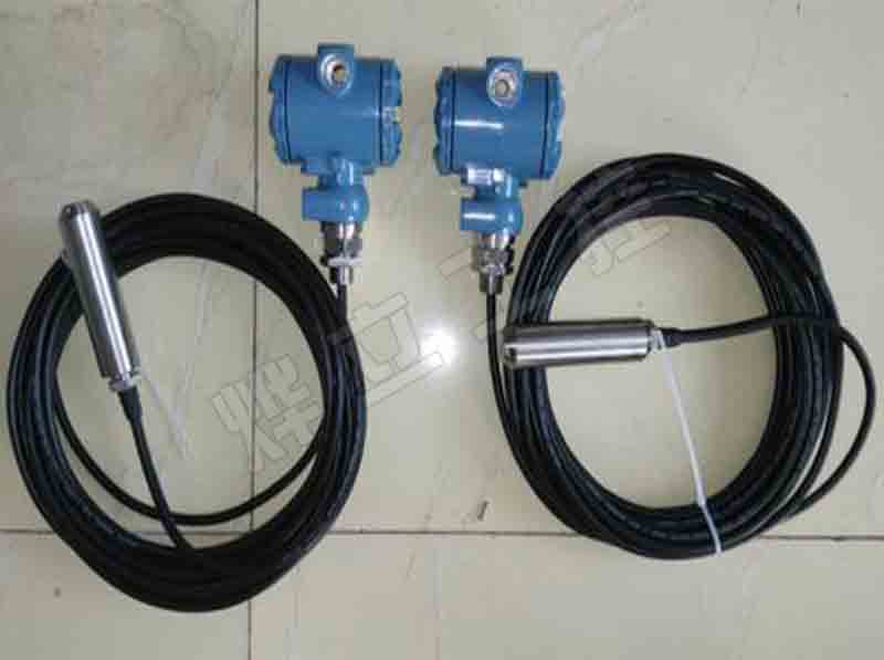 線纜投入式液位變送器